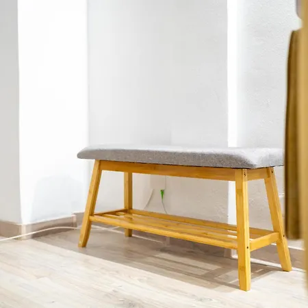 Cozy Main Square Iii With Breakfast Апартаменты Кошице